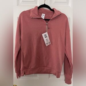 NWT Women’s Quarter Zip Pullover With Pockets, XS